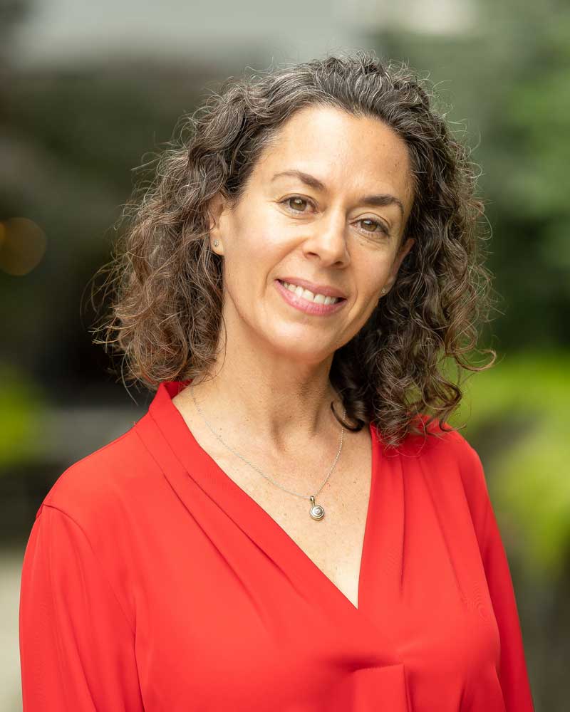 Carolyn-Gartner-portrait